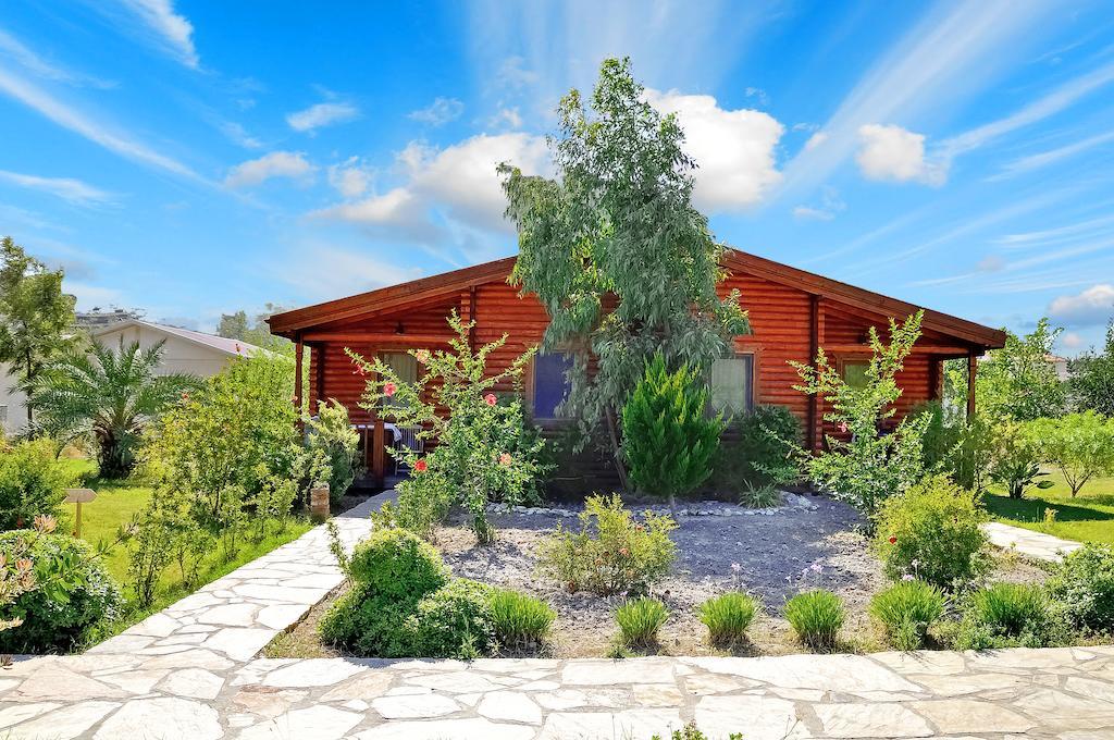 Hayitbuku Ahsapevleri Guest House Месудие Екстериор снимка