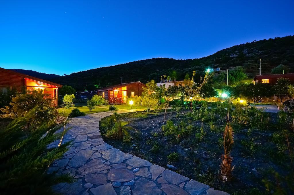 Hayitbuku Ahsapevleri Guest House Месудие Екстериор снимка